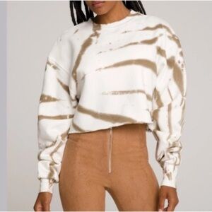 Good American Cropped Tie Dye Sweatshirt